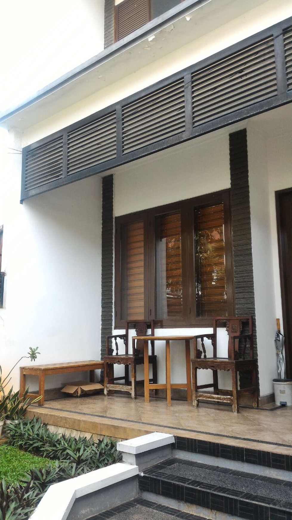 Rumah Bagus dan Nyaman di Perumahan Mega Cinere