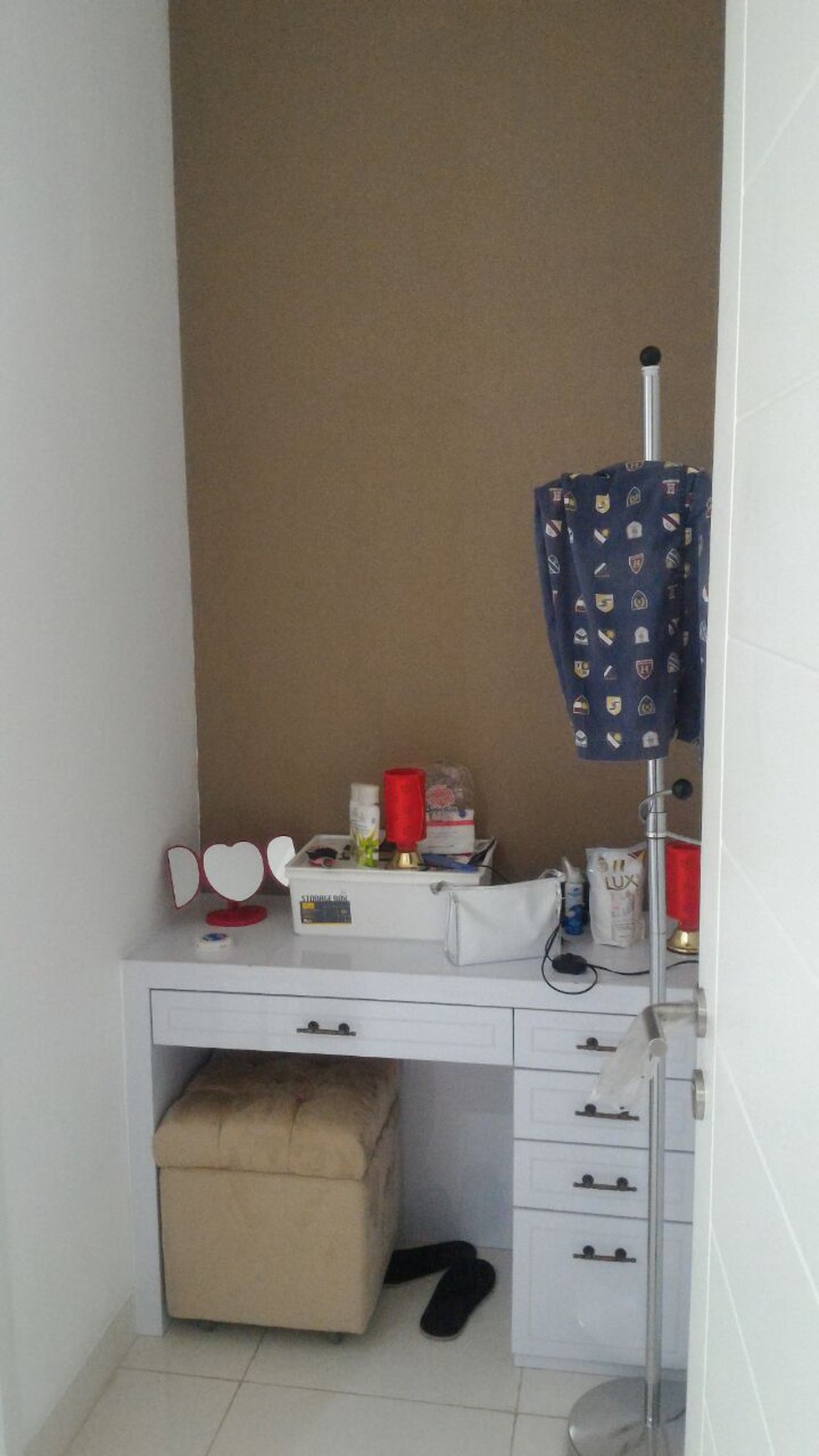 Rumah Bagus,minimalis,siap huni di Bintaro Jaya 9