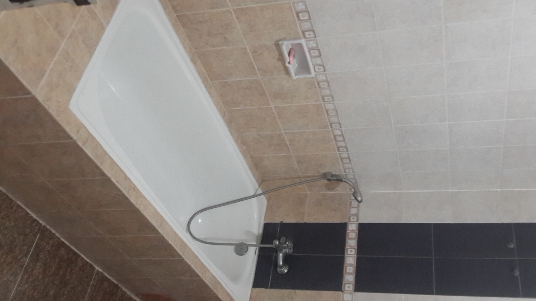 DIJUAL RUMAH GRAND WISATA CELEBRATION GARDEN