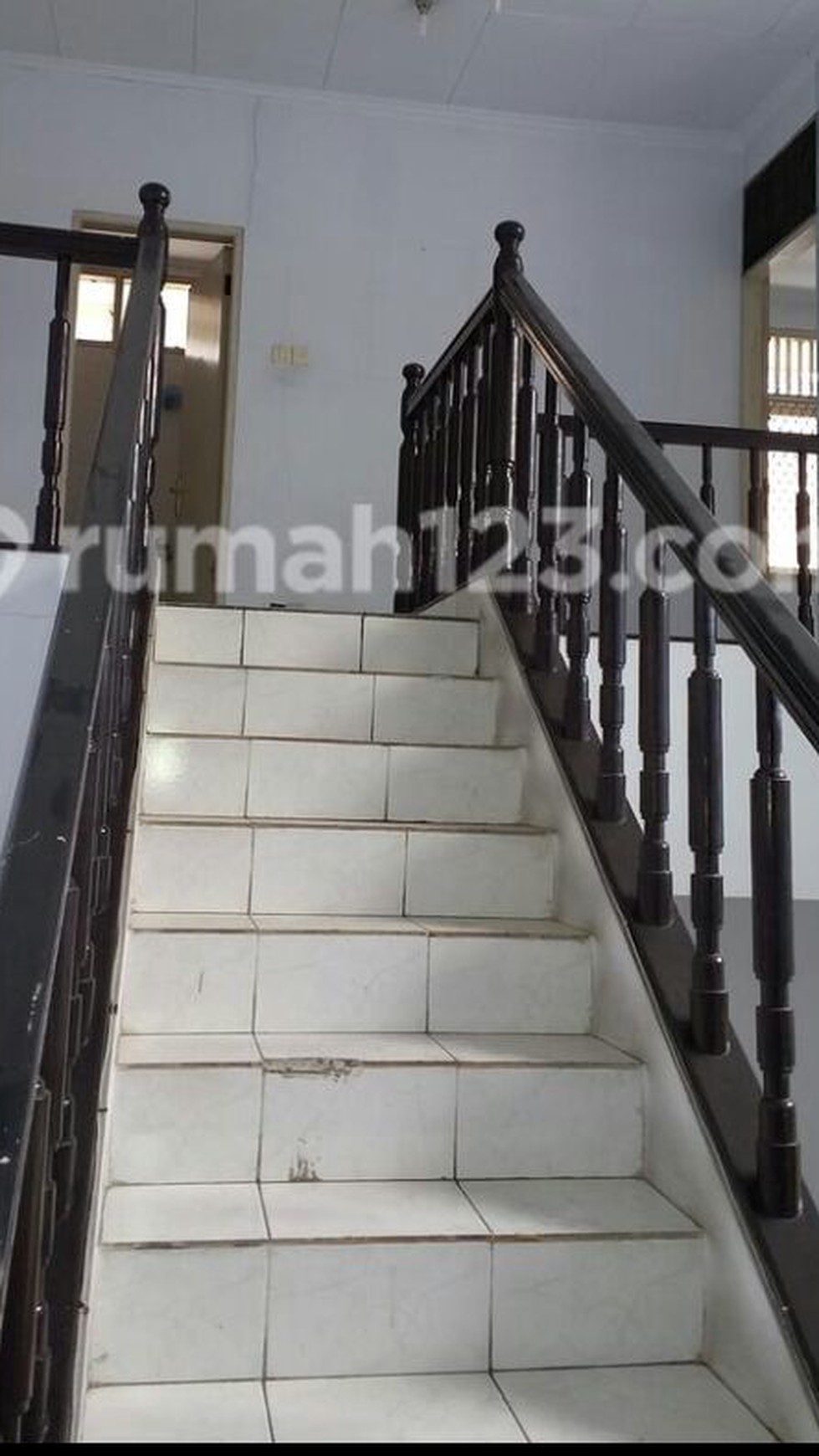 Dijual Rumah di Taman Himalaya - Lippo Karawaci