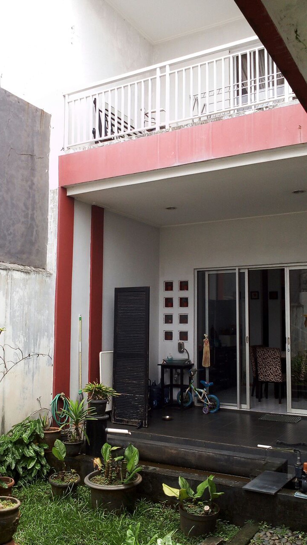 Rumah Aman Nyaman Modern Minimalis di Bungur#IK