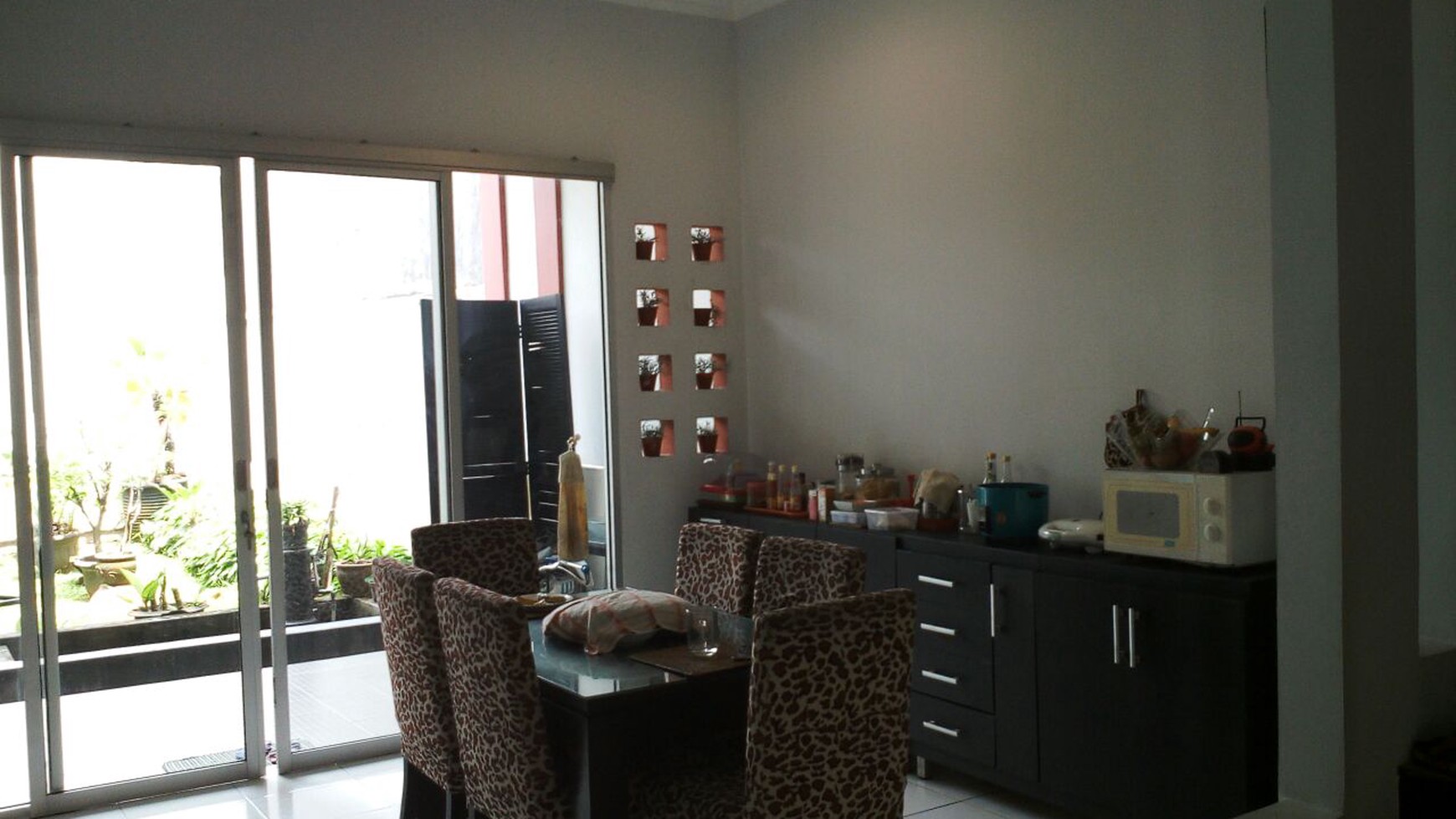 Rumah Aman Nyaman Modern Minimalis di Bungur#IK