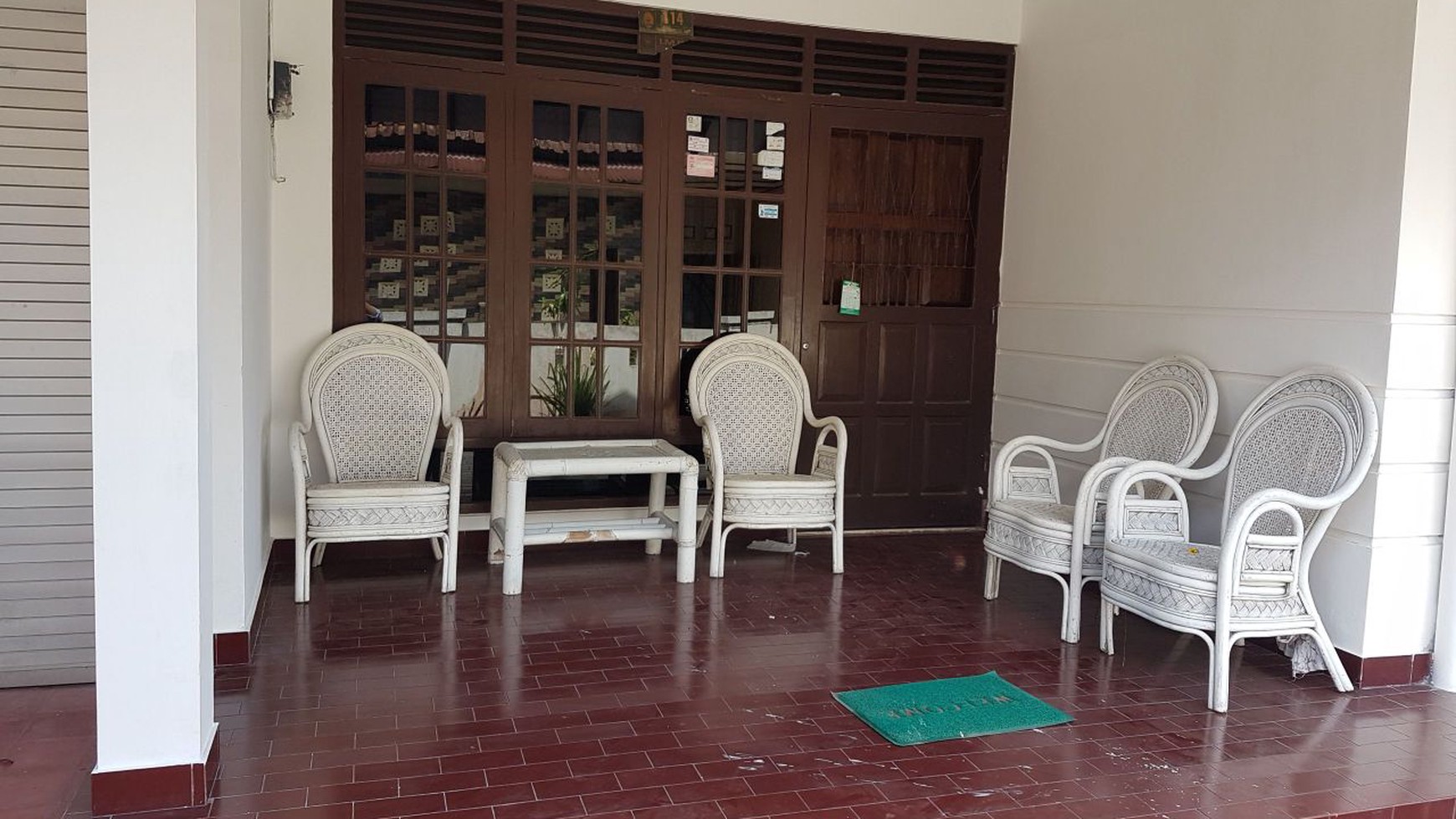 RUMAH TINGGAL COCOK UNTUK KELUARGA BESAR DI MANTUP, BANGUNTAPAN.