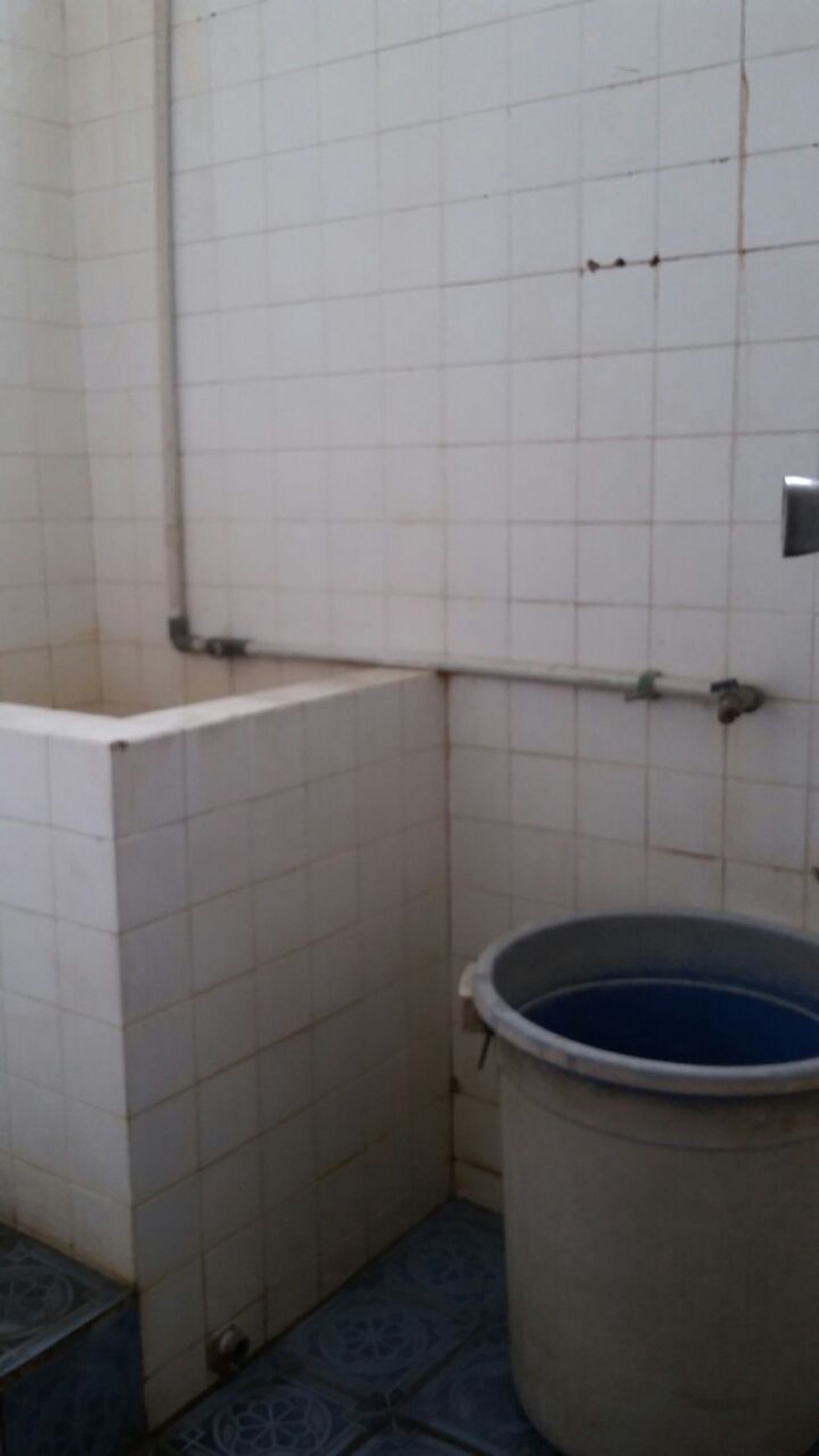 rumah elok siap huni di jakarta selatan