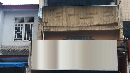 Ruko strategis,Bagus ,cocok buka usaha