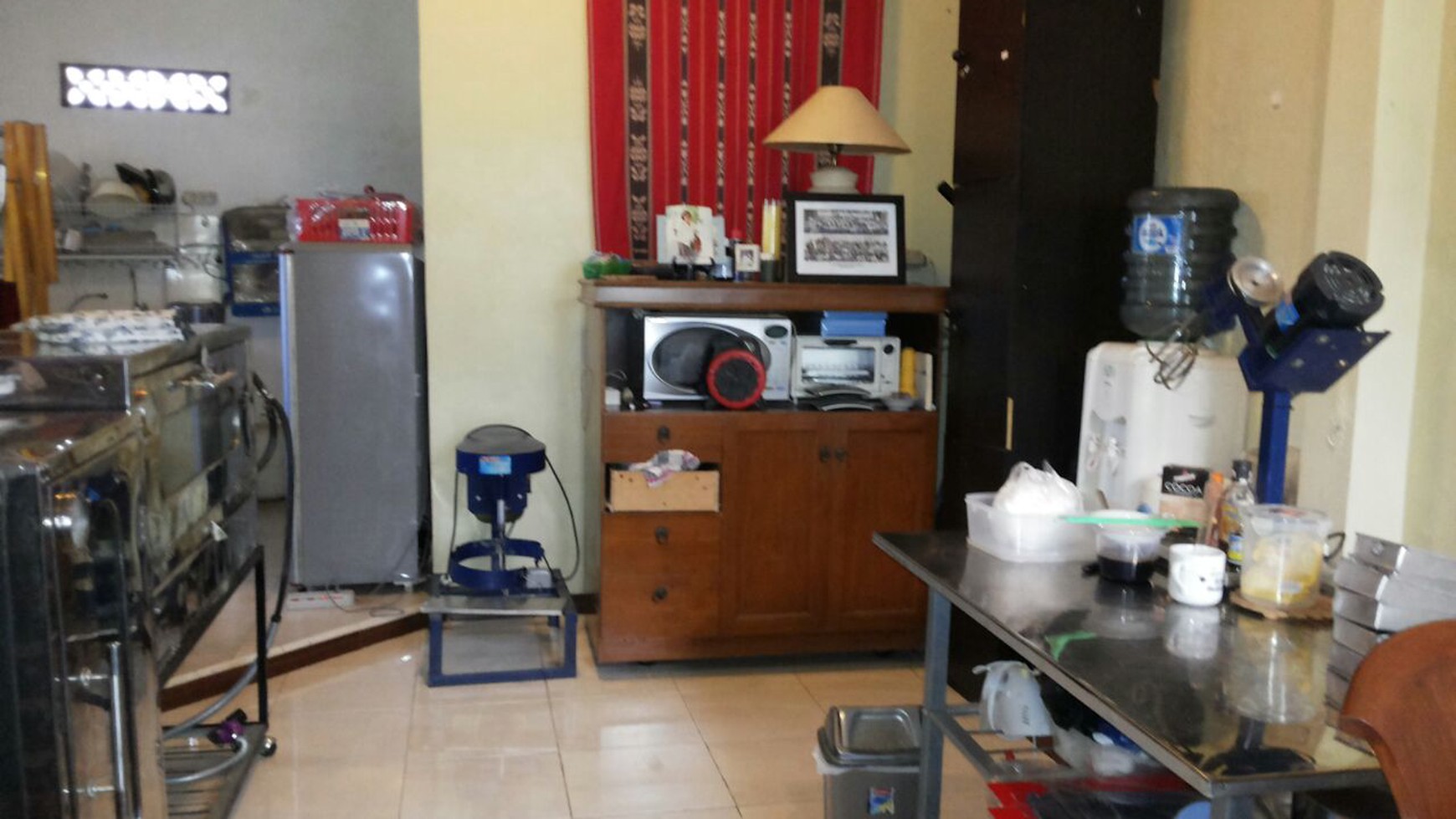 Rumah siap huni,lokasi oke di Ciputat