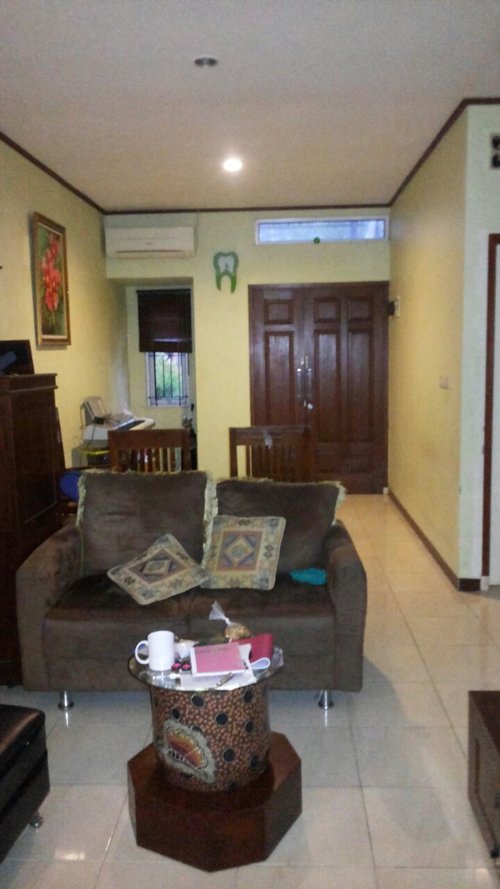 Rumah siap huni,lokasi oke di Ciputat