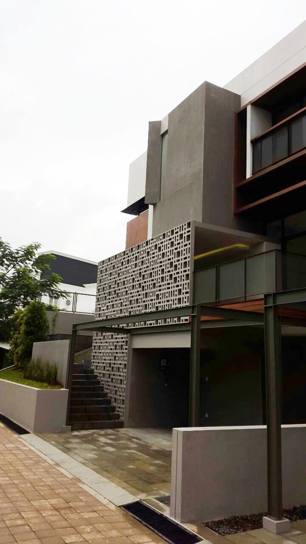 Rumah Mewah dan Nyaman di Kawasan Veteran, Jakarta Selatan