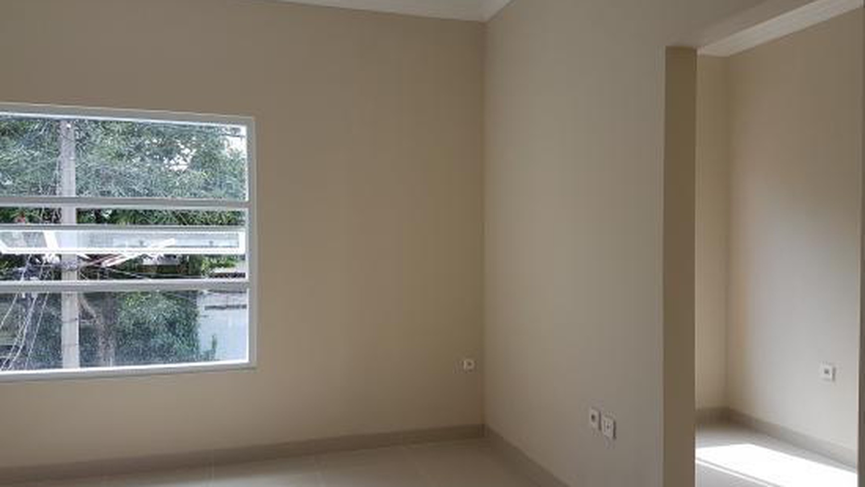 RUMAH BARU RENOVASI TOTAL HARGA MURAH DI MEGAPOLITAN CINERE