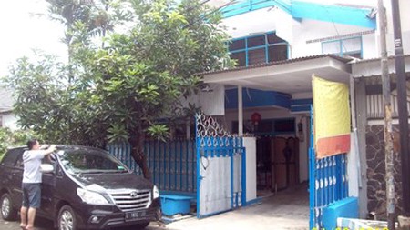 Rumah di Kutisari, bisa untuk usaha / kantor / praktek / resto dsb, Jalan depan paving