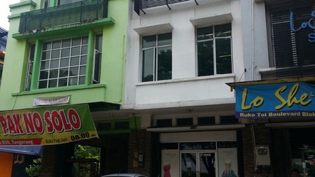 Ruko siap Pakai di Tol Bulevard Bsd