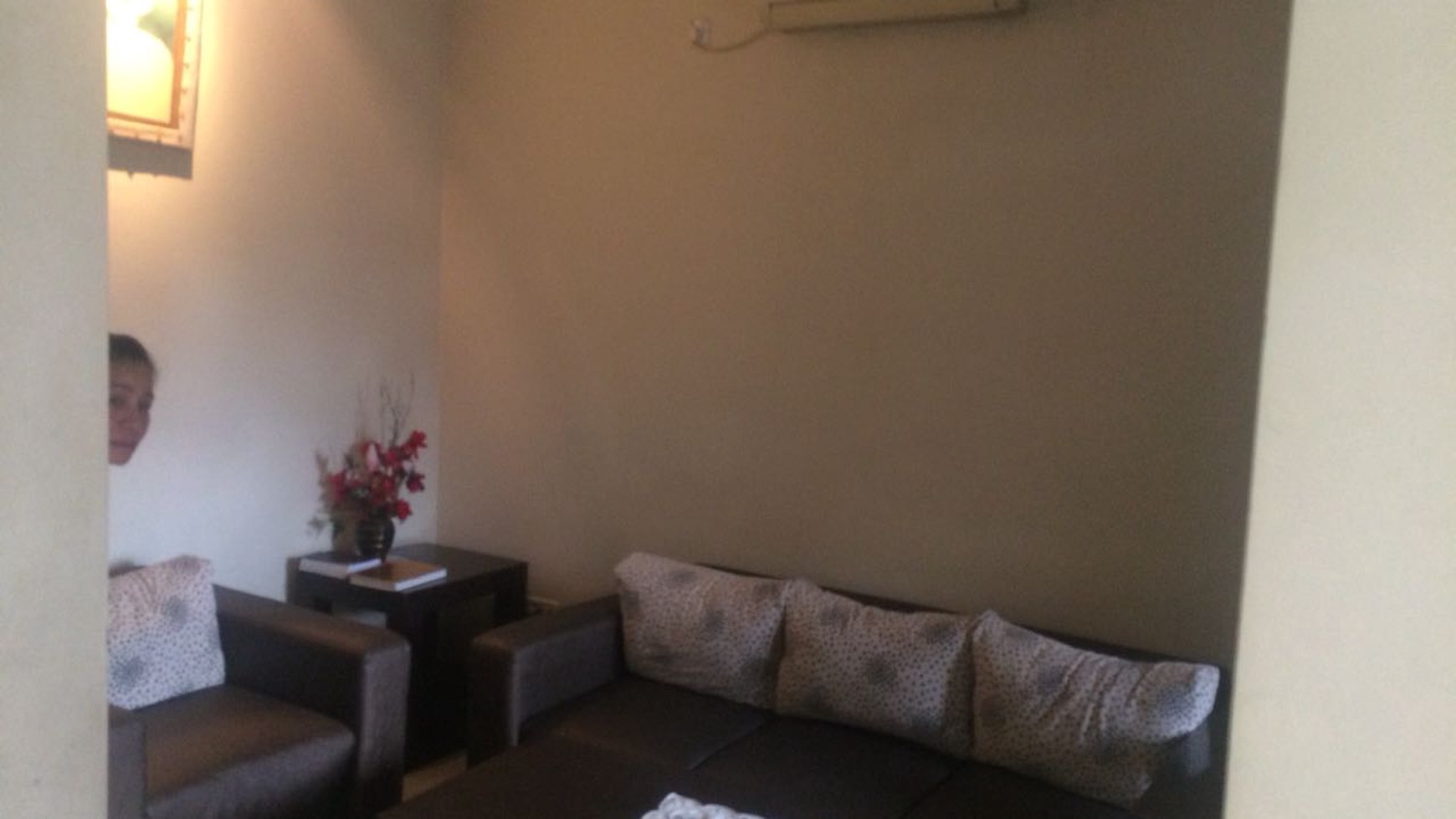 Sewa rumah darmo full furnish