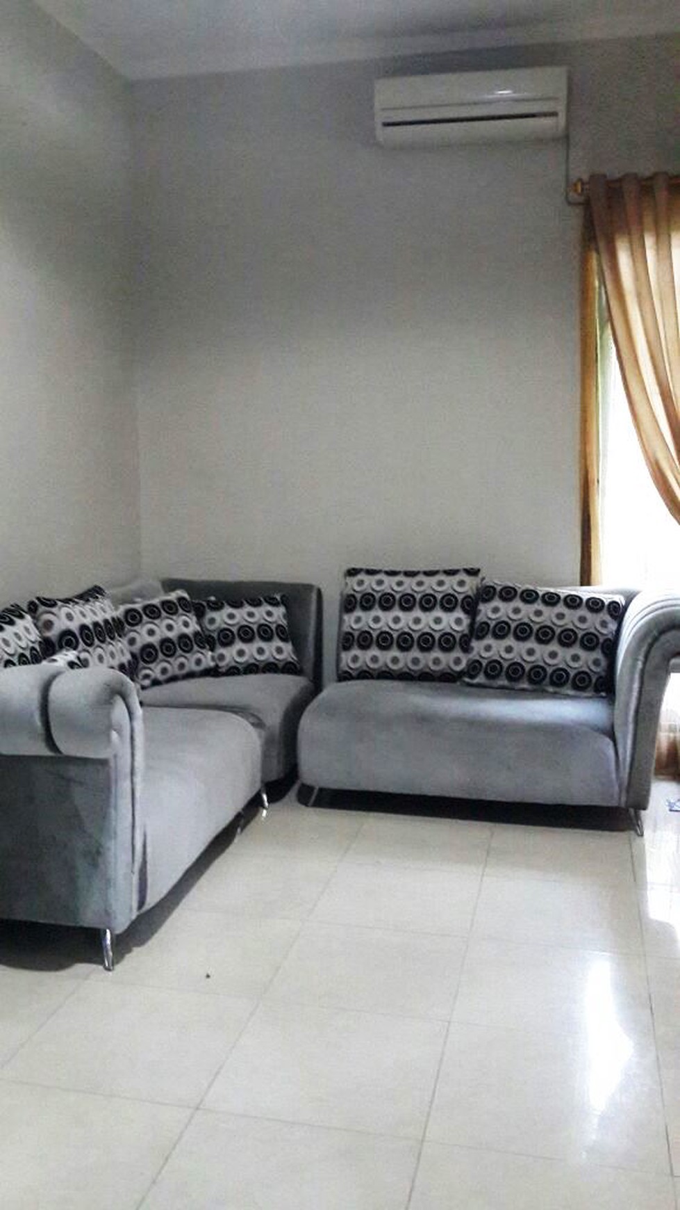 Rumah Nyaman di Cluster Emerald, Bintaro