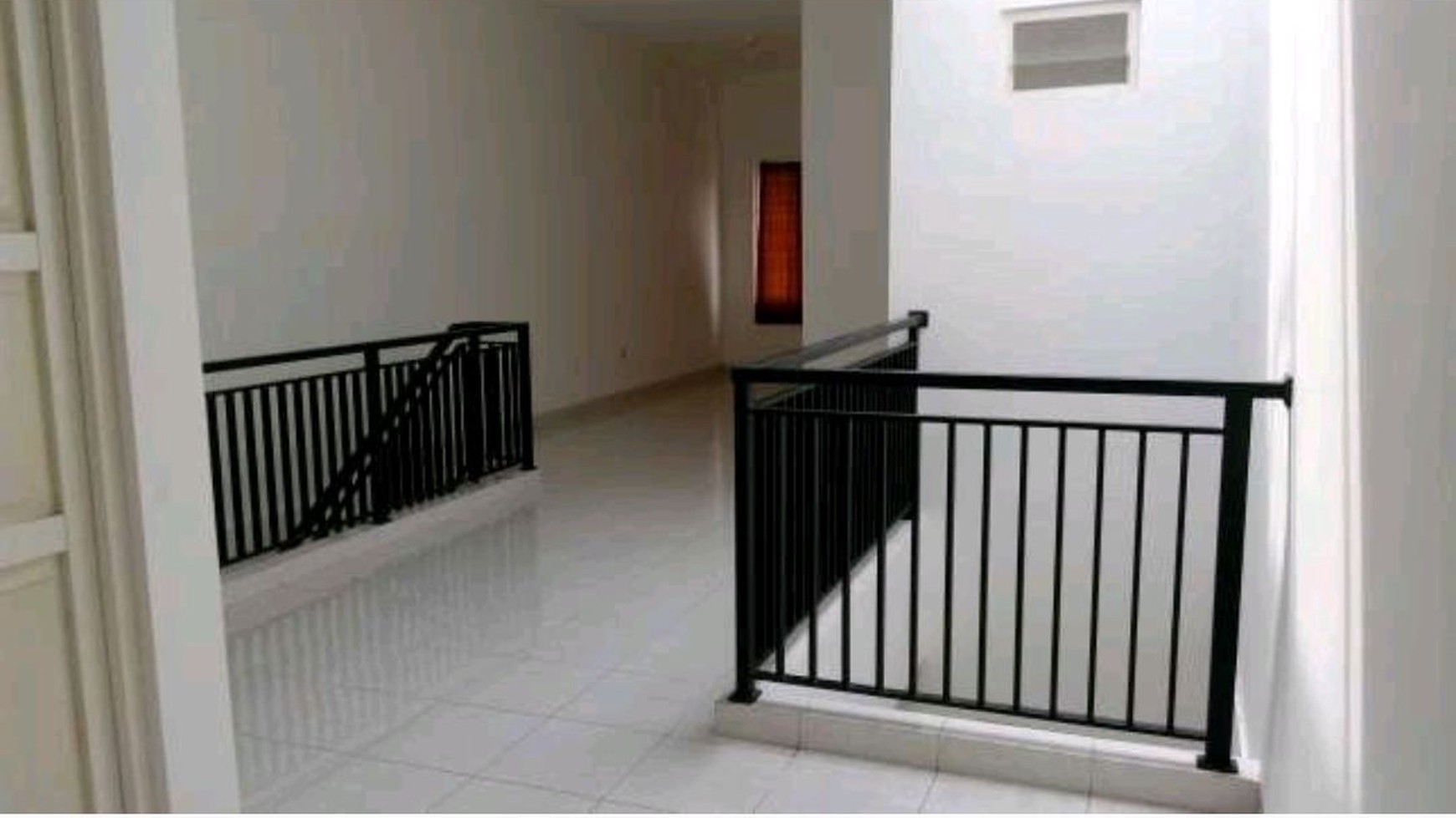 Rumah Ngagel jaya Selata Mantab