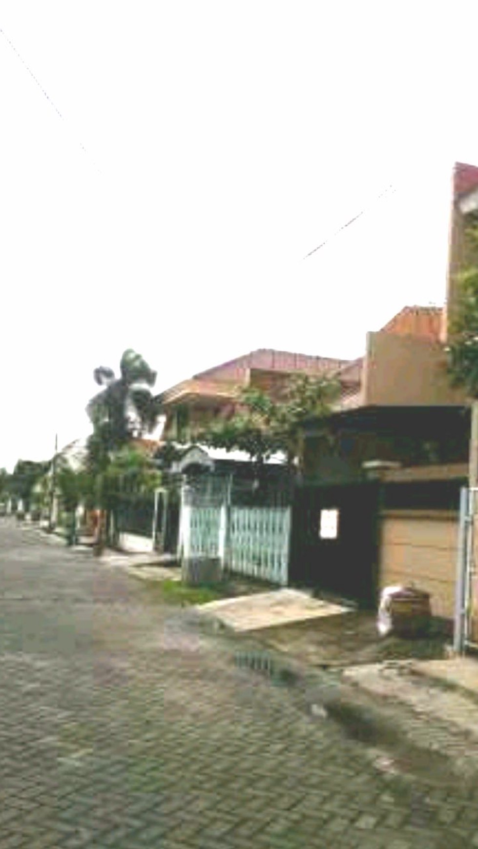 Rumah Ngagel jaya Selata Mantab