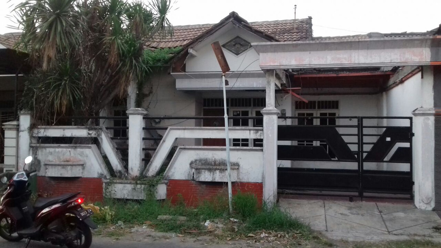 Rumah Taman Pondok Jati Sidoarjo Nyaman