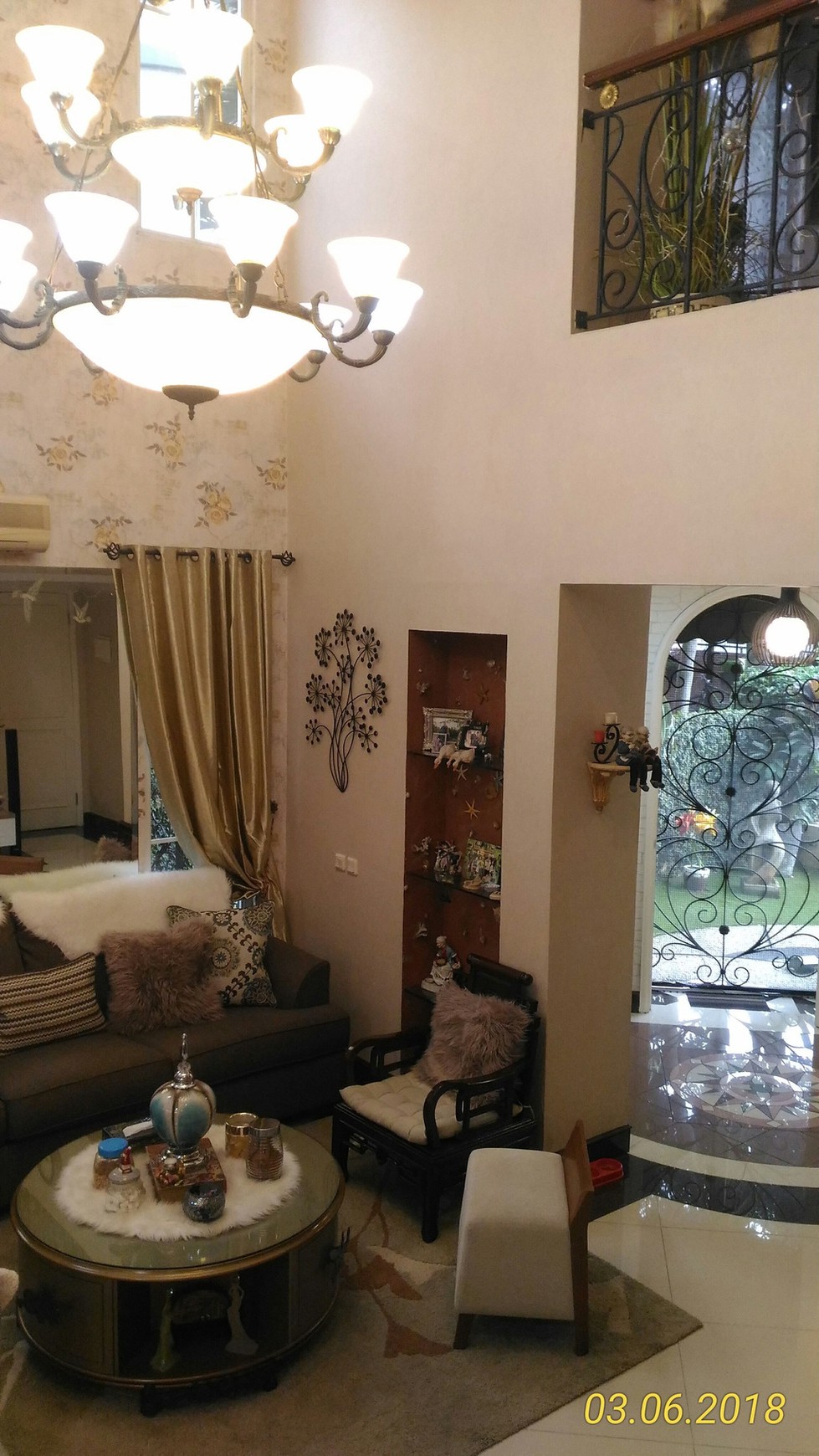 Dijual Rumah di Taman Halmahera - Lippo Karawaci