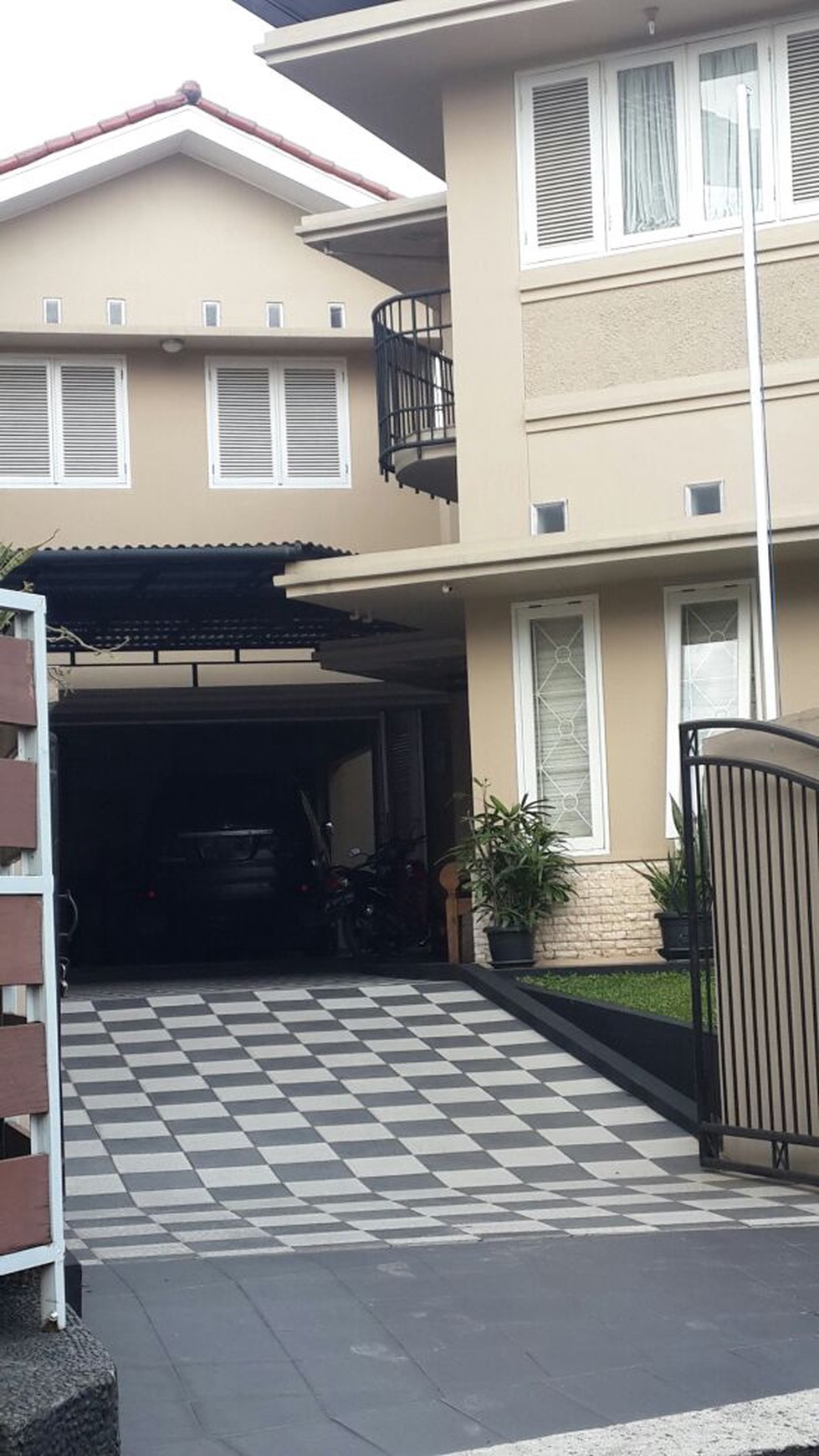 Jarang ada rumah bagus MURAH di Bintaro sektor 9