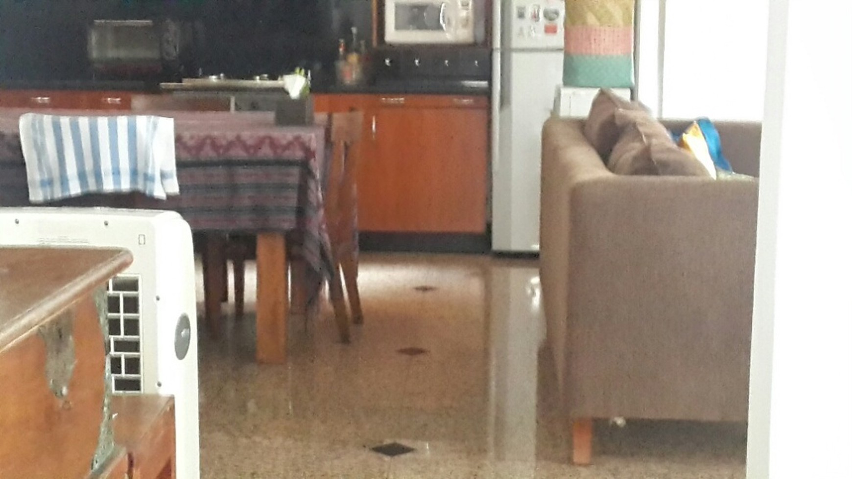 Jarang ada rumah bagus MURAH di Bintaro sektor 9