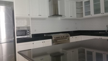 beautiful House for rent in Pondok Indah