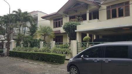 Rumah cantik,siap huni di bintaro jaya sektor 3