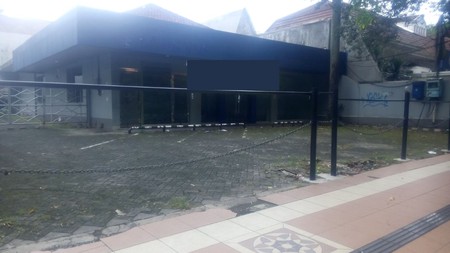 Lokasi ciamik di tengah kota cocok untuk kantor