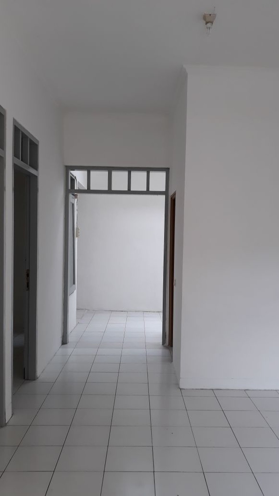 Rumah di Nusaloka Bsd dekat sekolah Santa Ursula