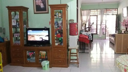 Dijual Cepat Rumah Terawat di Kemang Pratama 2, Luas 162 m2
