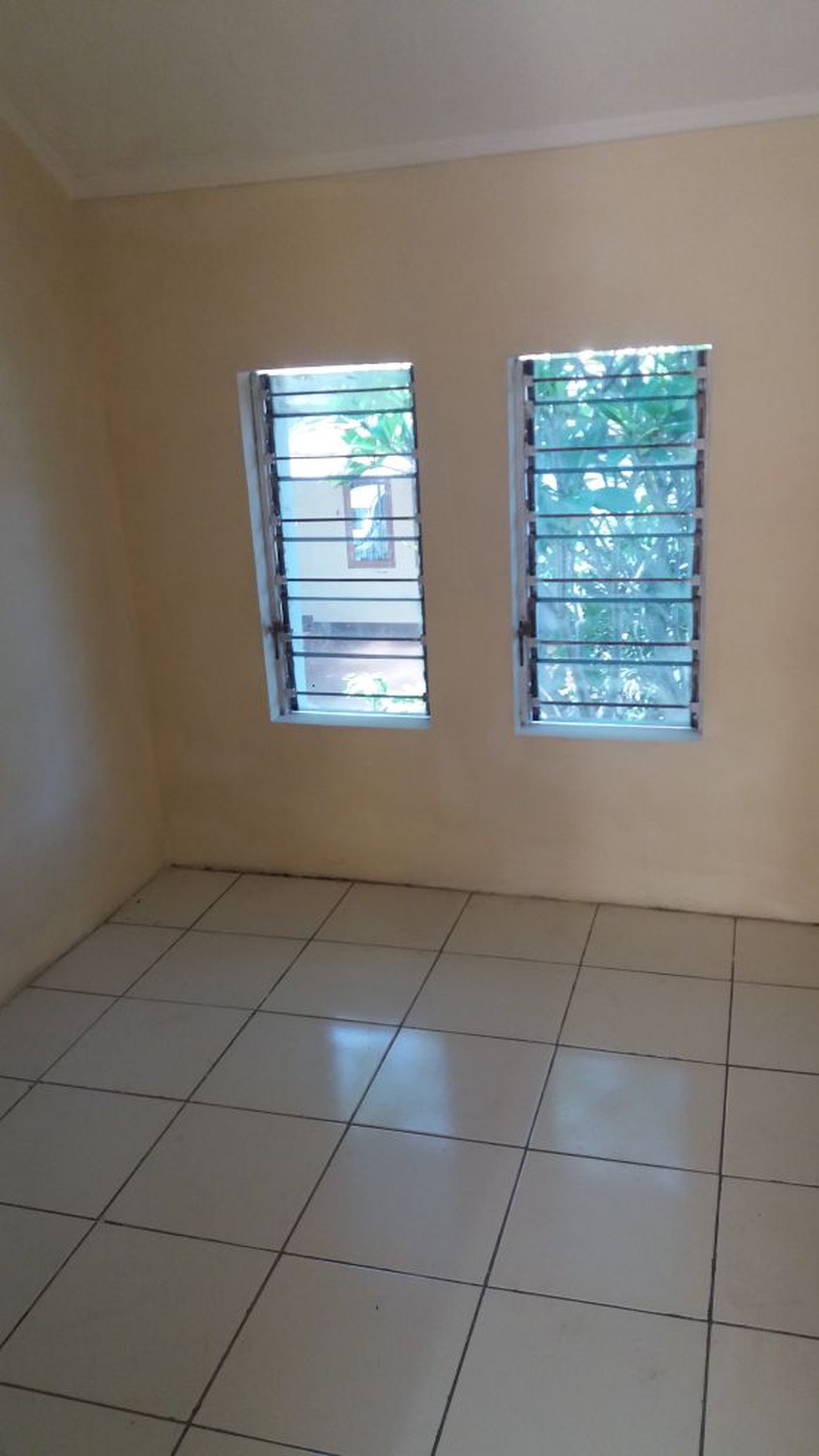 Rumah Nyaman di komplek Permata