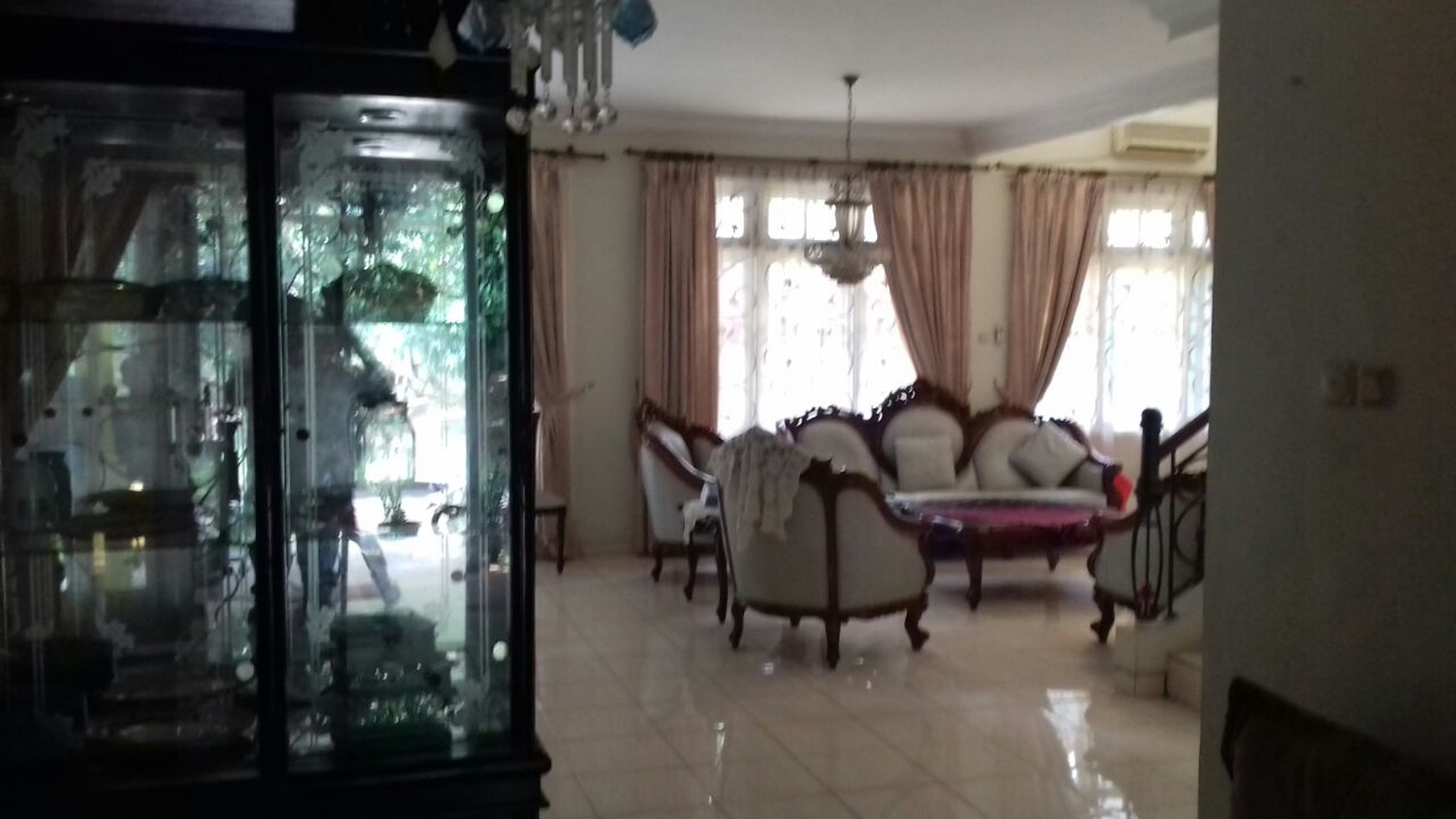 Di Sewa rumah siap huni di kota wisata cibubur