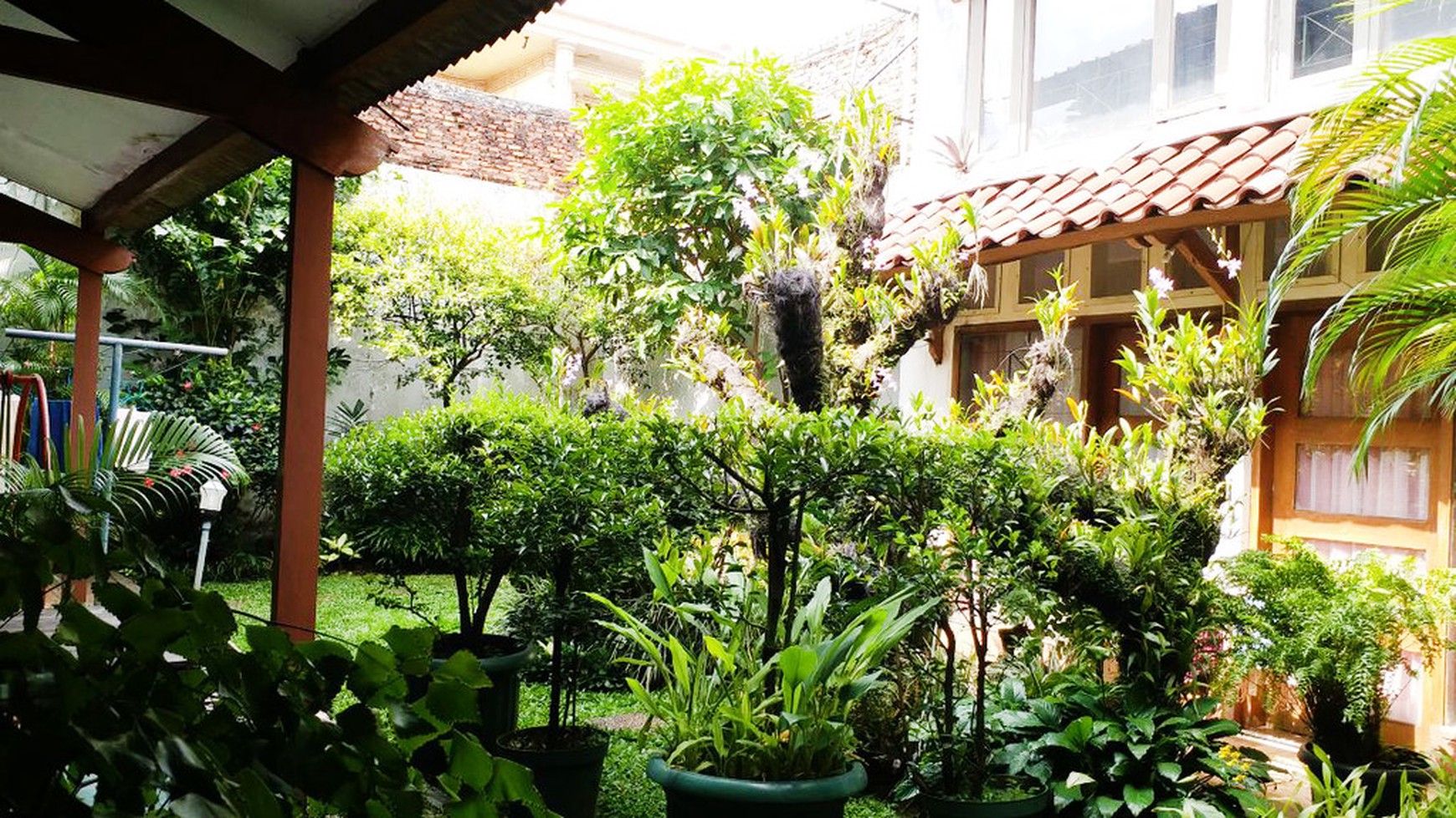 Rumah Nyaman di Kawasan Kebayoran Lama, jakarta Selatan