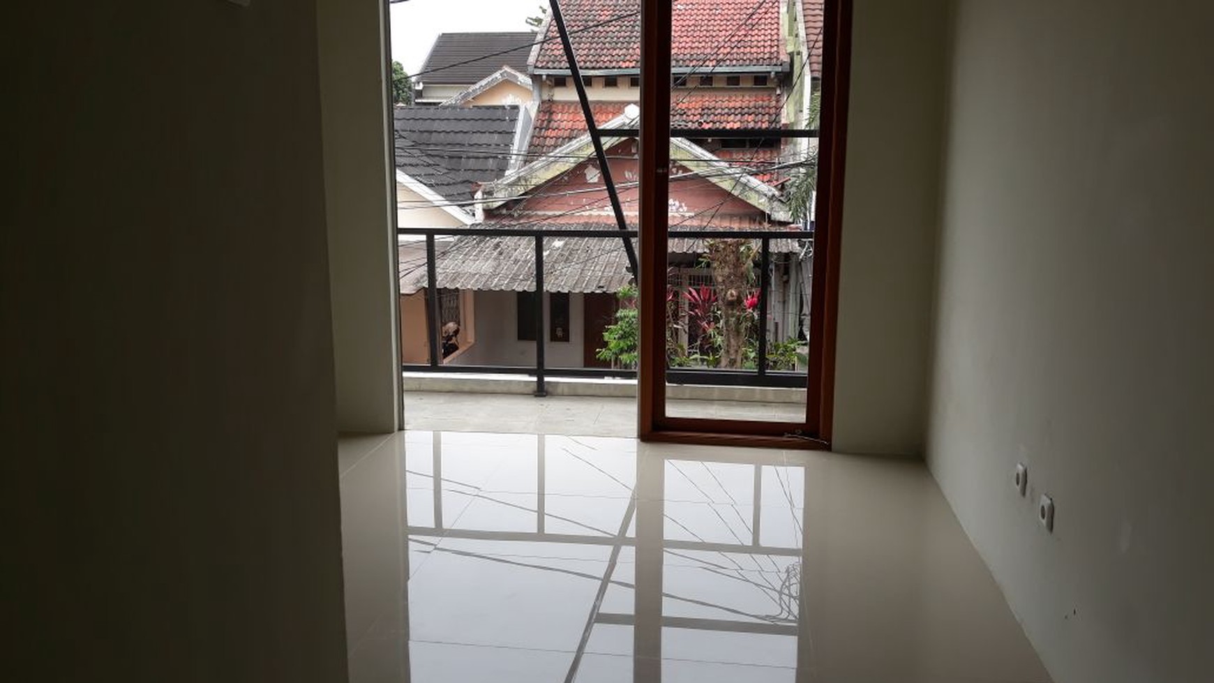 Rumah Bagus,siap huni di sektor 5 Bintaro Jaya