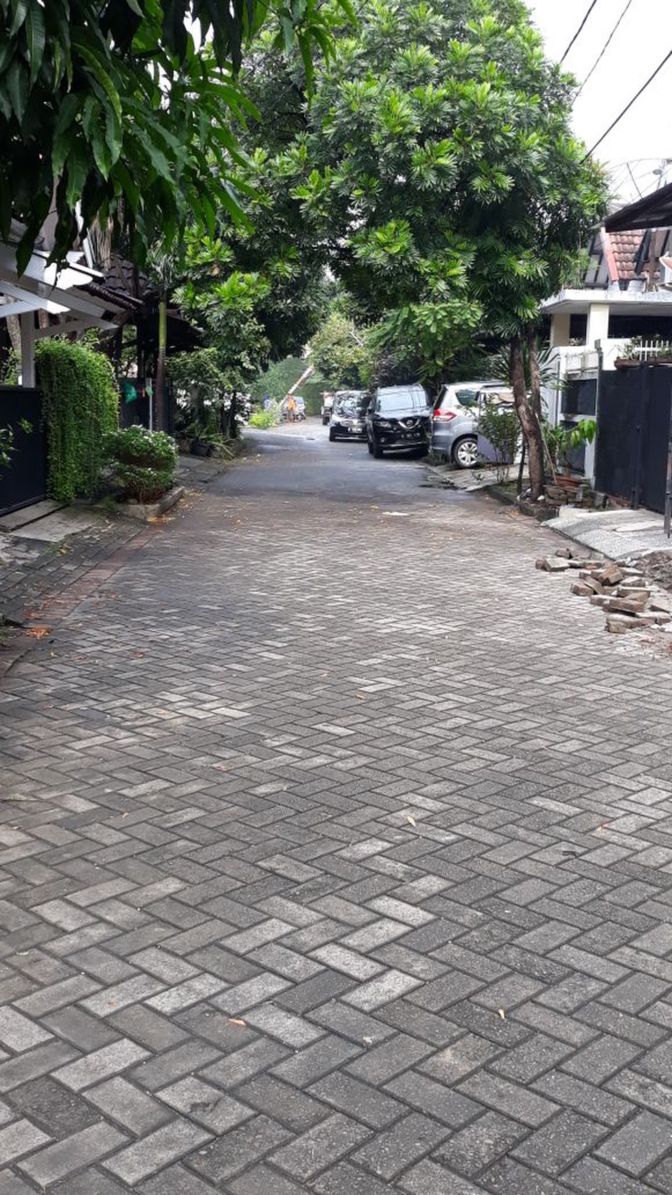 Rumah Bagus,siap huni di sektor 5 Bintaro Jaya