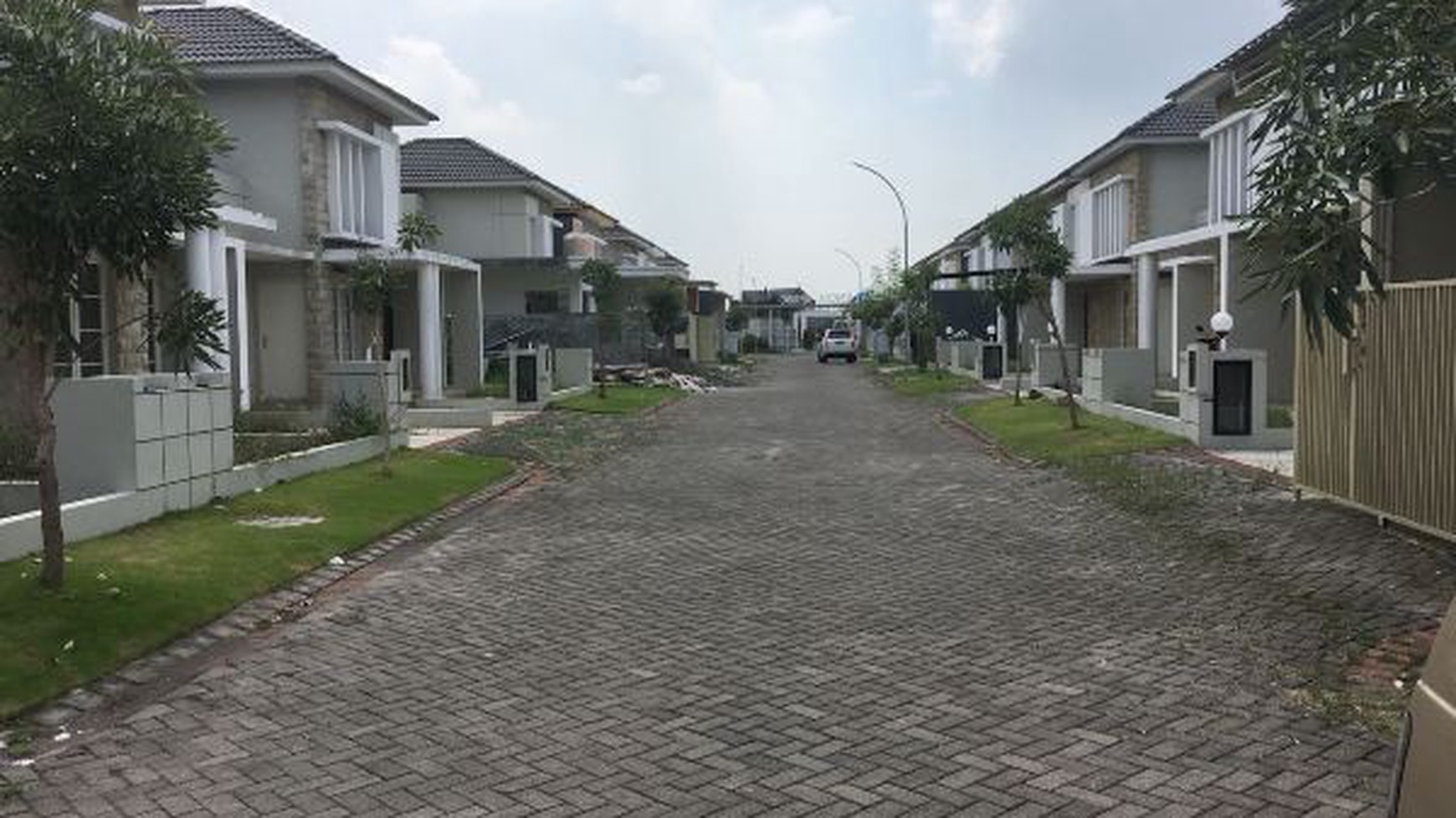 Jual Rumah Baru dan Siap Huni di Puri Surya Jaya