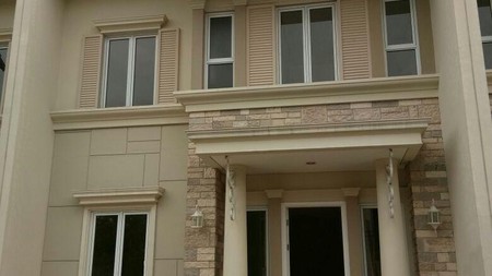 Rumah Full Renov di Vanya Park