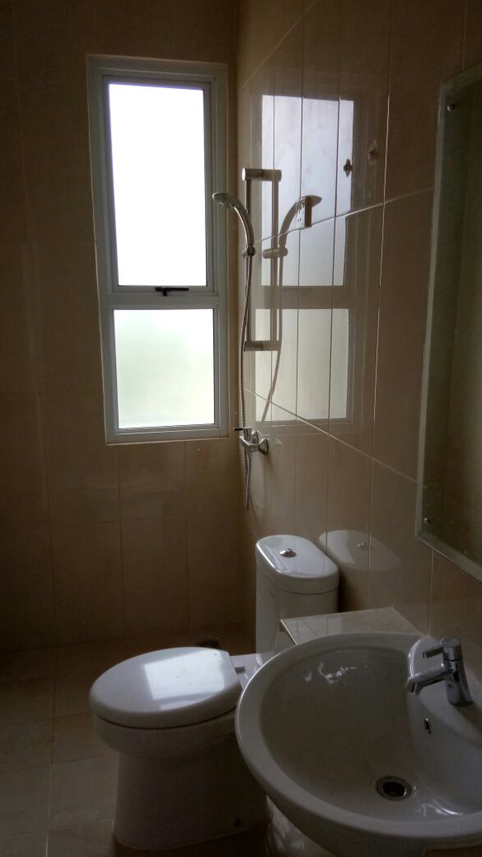 Rumah Full Renov di Vanya Park