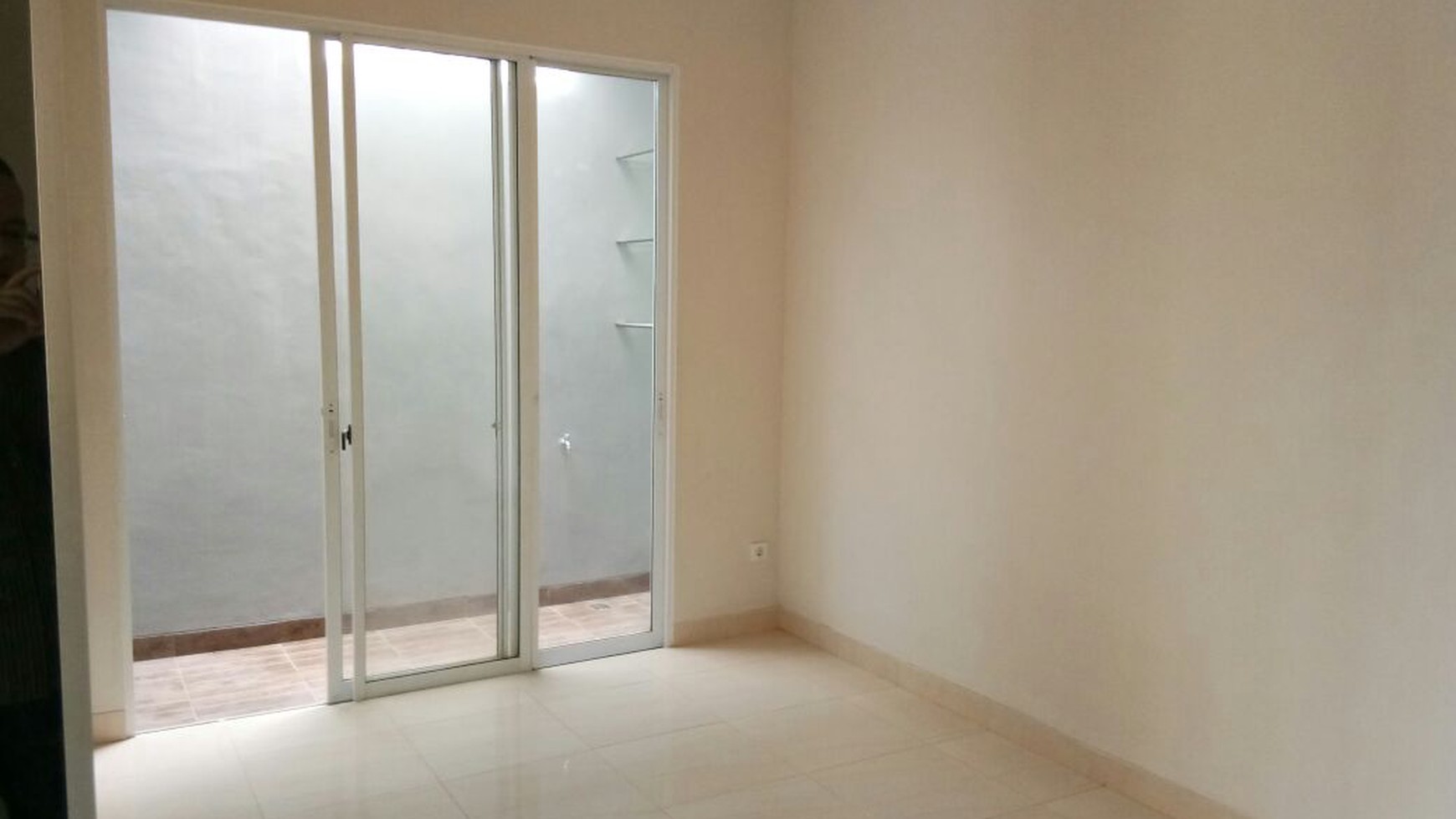 Rumah Full Renov di Vanya Park