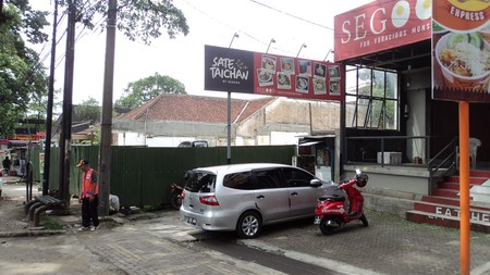 Ruko / shophouse CIHAMPELAS mainroad , strategic location for commercial
