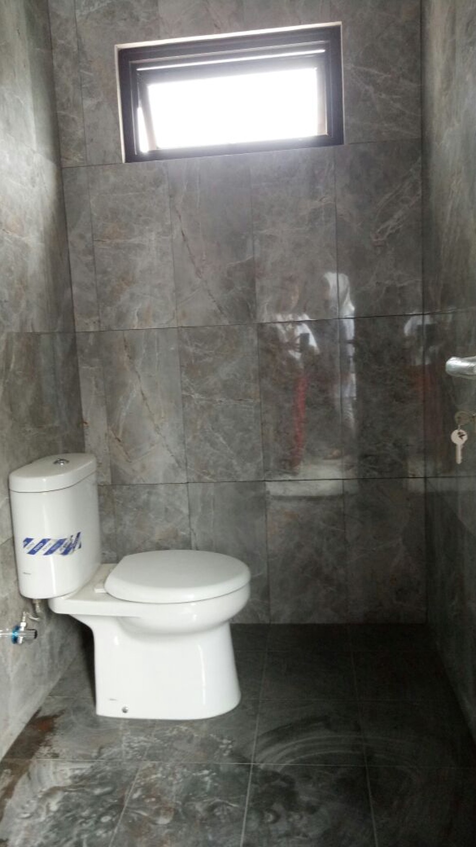 Rumah Baru, Minimalis, Aman,  Lokasi Stategis Di Sektor 5 Bintaro Dekat STAN