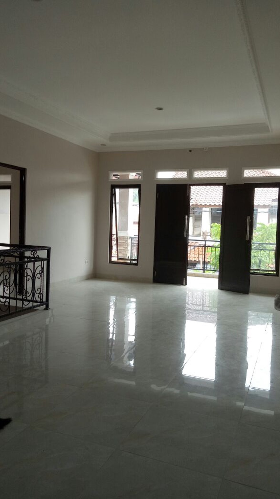 Rumah Baru, Minimalis, Aman,  Lokasi Stategis Di Sektor 5 Bintaro Dekat STAN