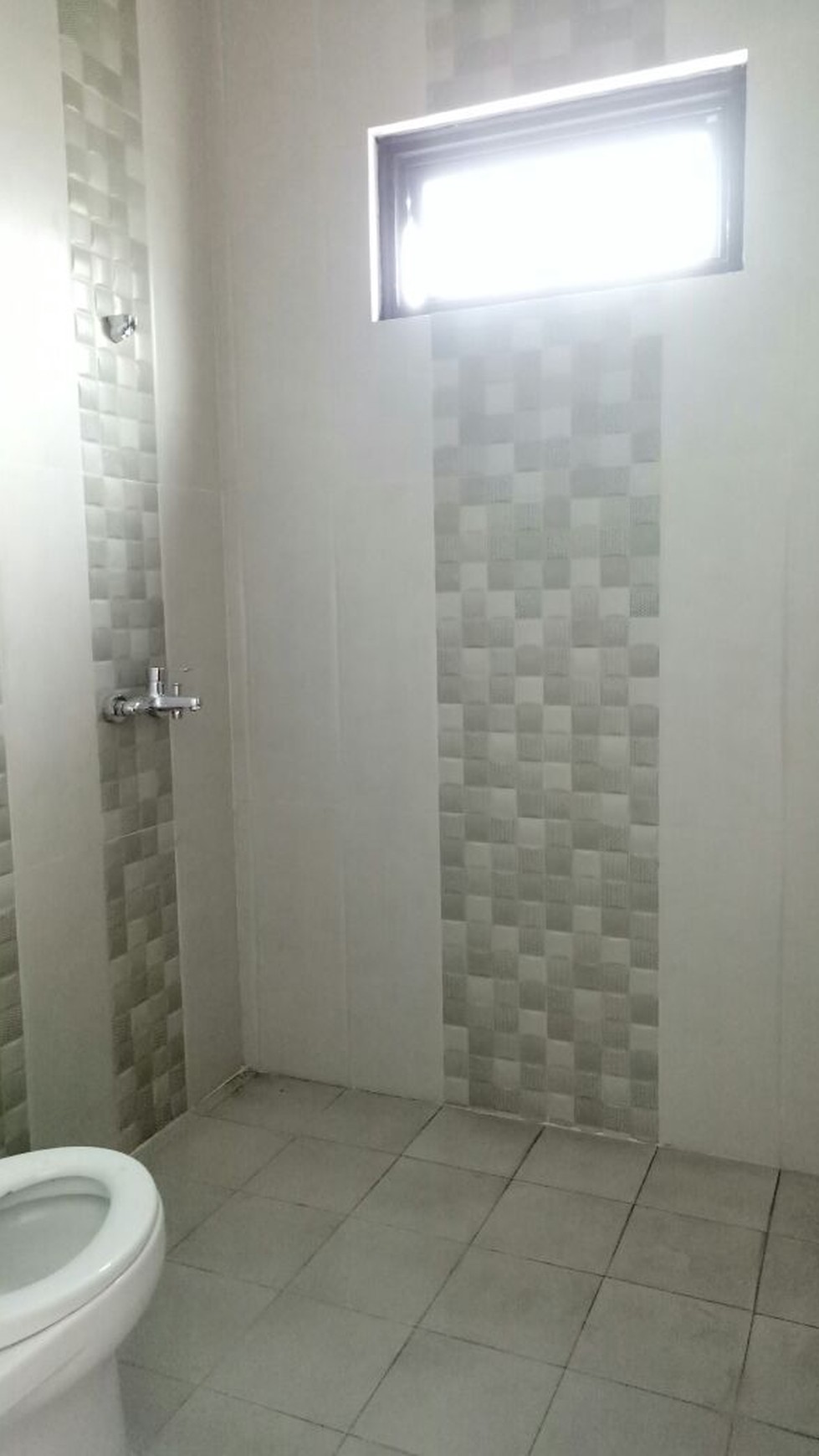 Rumah Baru, Minimalis, Aman,  Lokasi Stategis Di Sektor 5 Bintaro Dekat STAN