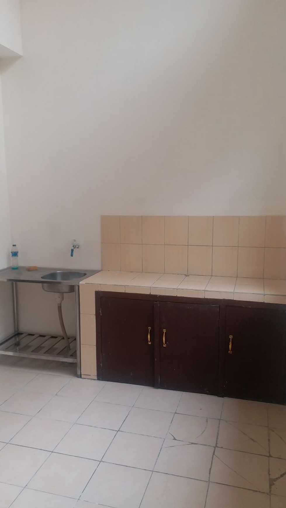 Dijual Townhouse di Taman Ayu Lantai 2&3 - Lippo Karawaci