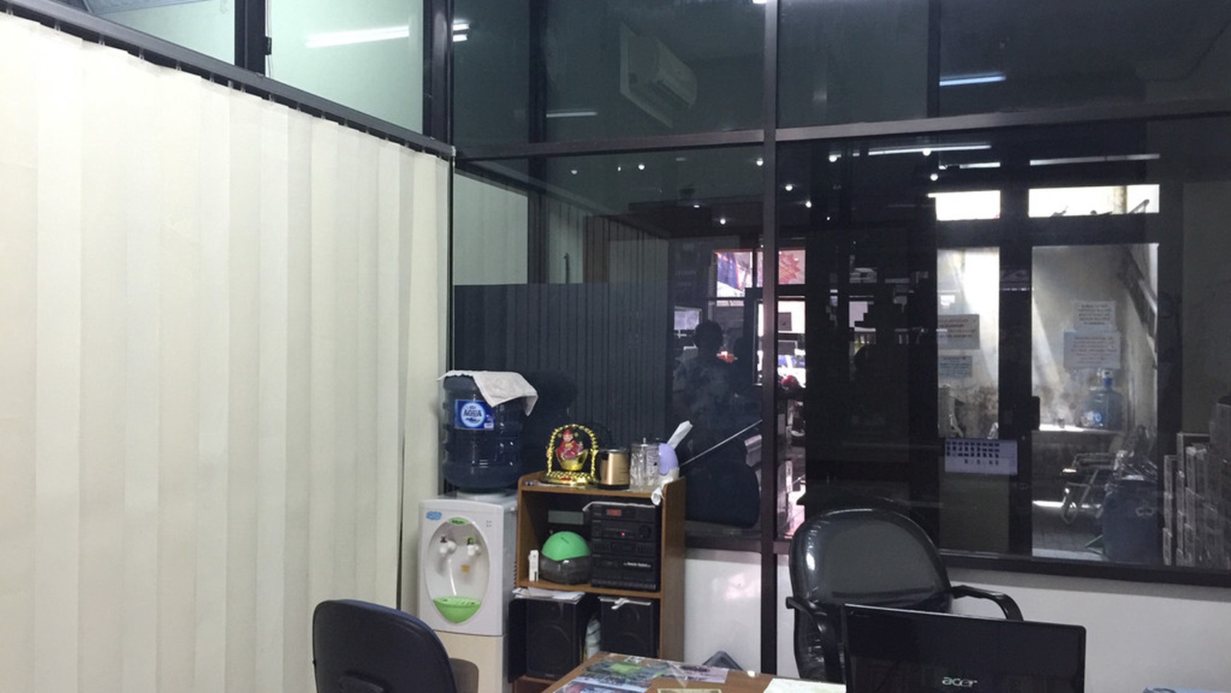 RUKO STRATEGIS, DEKAT KAMPUS UGM, JL C SIMANJUNTAK, YOGYAKARTA