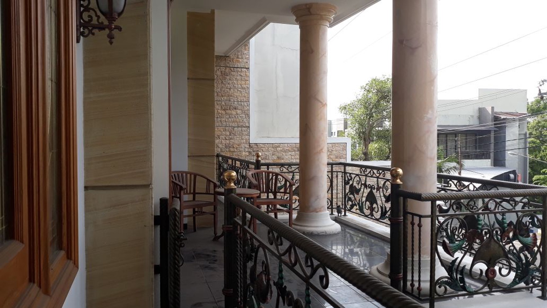 Hunian Nyaman Tengah Kota