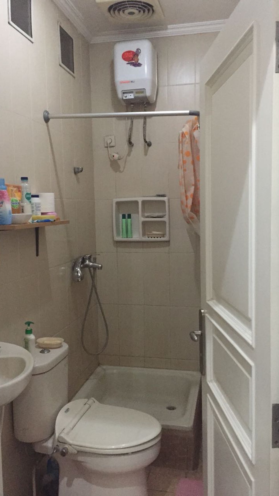 Rumah Bagus Terawat Di Petukangan Jakarta Selatan