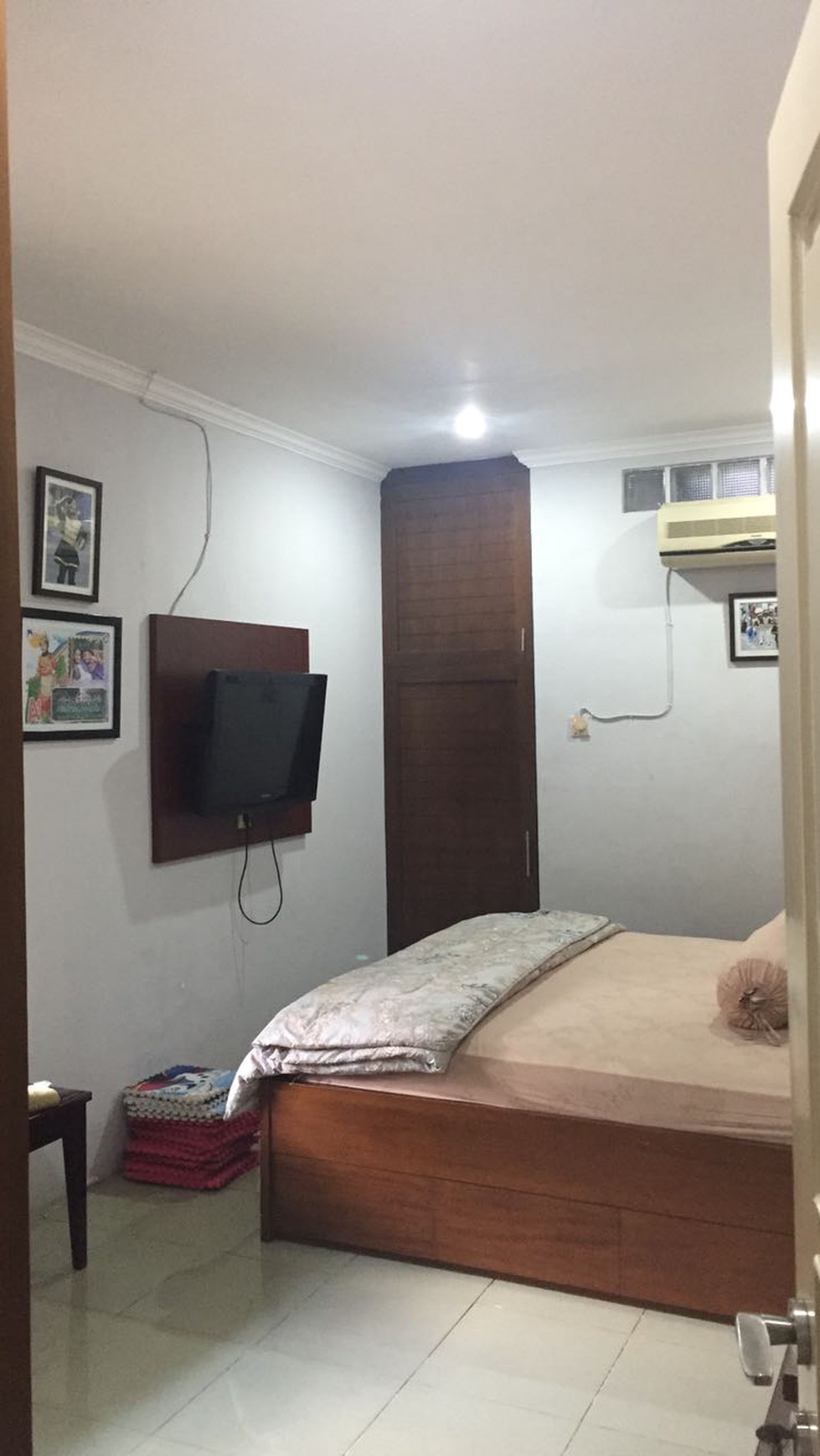 Rumah Bagus Terawat Di Petukangan Jakarta Selatan