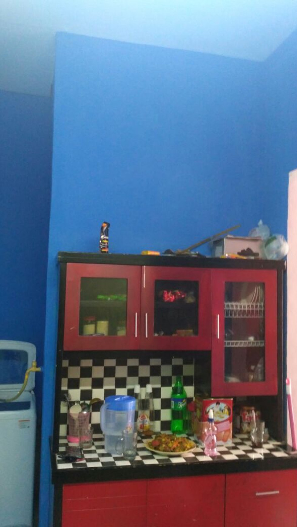 Rumah Dengan Kondisi Bangunan Sangat Bagus