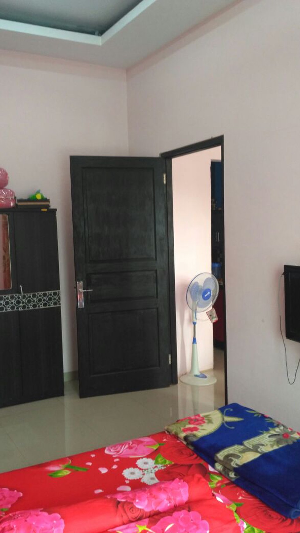 Rumah Dengan Kondisi Bangunan Sangat Bagus