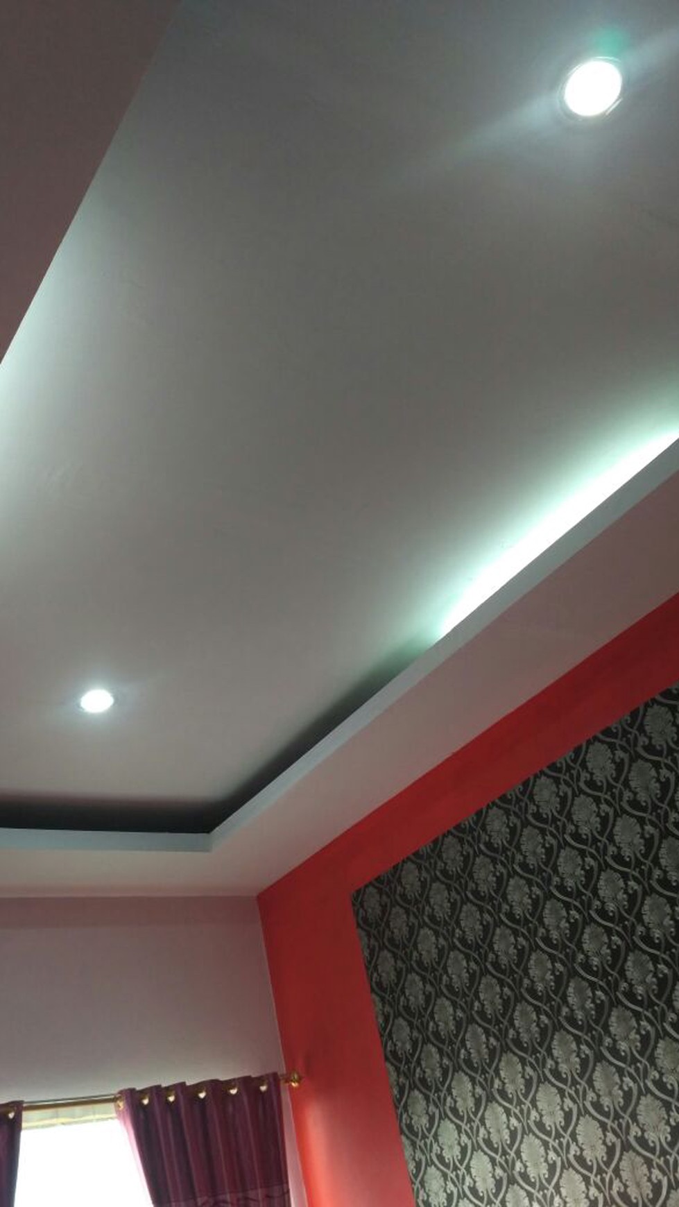 Rumah Dengan Kondisi Bangunan Sangat Bagus