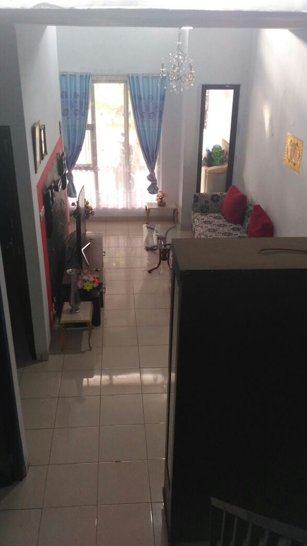 Rumah Dengan Kondisi Bangunan Sangat Bagus